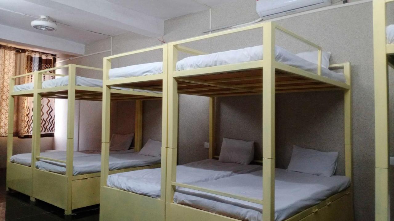 Hotel Mayura, Ankleshwar Exterior foto